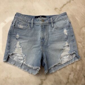 Hollister Distressed Light Blue Denim Shorts size 1 / 25